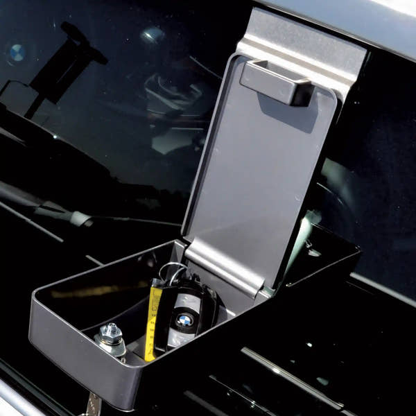 Car Window Key Lock Box open with keys